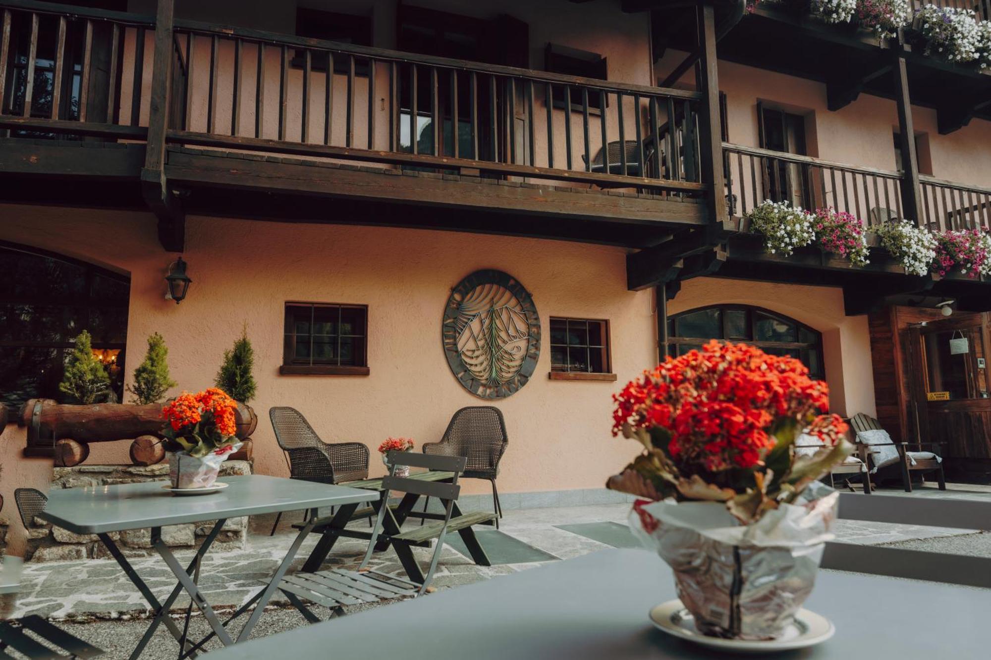 Locanda La Brenva - Estella Hotel Collection & Experience Courmayeur Exterior foto